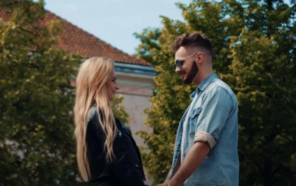 Nowy Hit Zespołu Impuls „Popraw koronę„ Podbija DISCO POLO!
