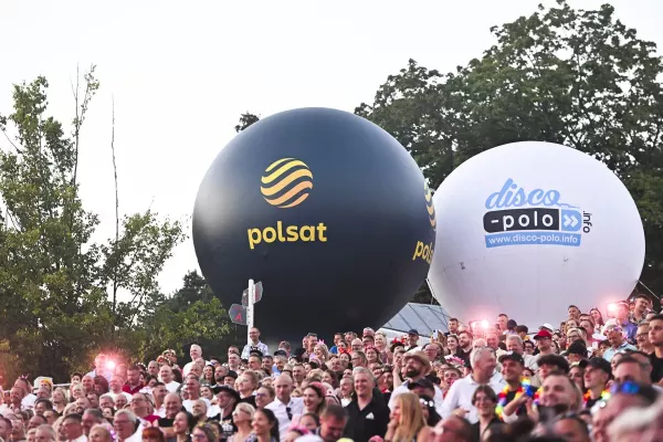 O której otwierają bramy na Festiwal Weselnych Przebojów w Mrągowie i jaka pogoda czeka publiczność?