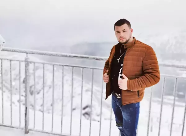 Obcowanie z naturą wpłynie na twórczość wokalisty disco polo?
