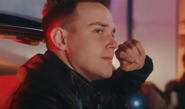 Luka Rosi postawił na pop-rockowy klimat?! Jak mu poszło?! Ta premiera zdradza wszystko! „Fani „Co za brzmienie„
