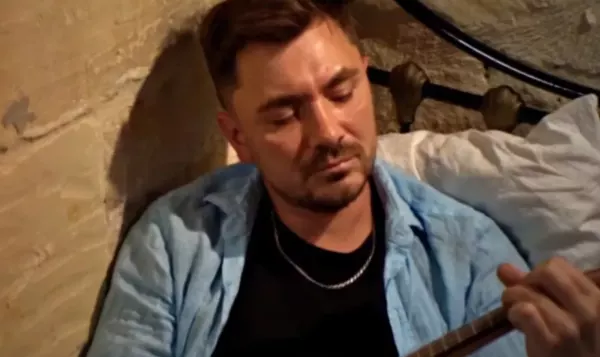 Ostra kpina z Daniela Martyniuka u Wojewódzkiego. Studio nagrodziło żart prowadzącego brawami