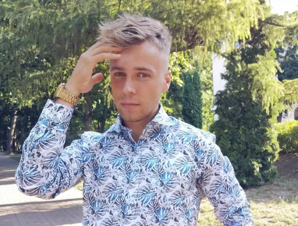 Popularny gwiazdor disco polo po raz drugi został ojcem! Artysta pokazał zdjęcie dziecka! 