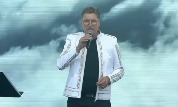 Premiery Bayer Full w Toruniu! Sławomir Świerzyński pokazał nowe piosenki na spotkaniu Rodziny Radia Maryja