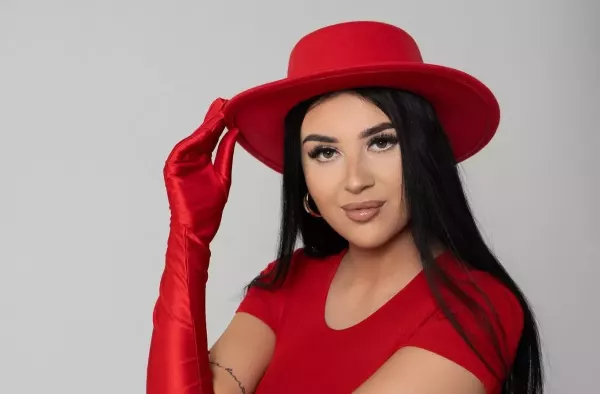 Red Queen z nową wokalistką! Wiktoria debiutuje w piosence ”Poczuj Chill”! Posłuchaj przedpremiery!