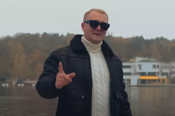 Romantyczny klimat w disco polo! Szymon Jankowski z premierą „Bo Ty jesteś”