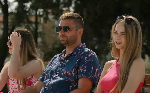 „Różowa Sukienka” podbija Internet. Pan Krewka ma hit, który poruszył serca słuchaczy