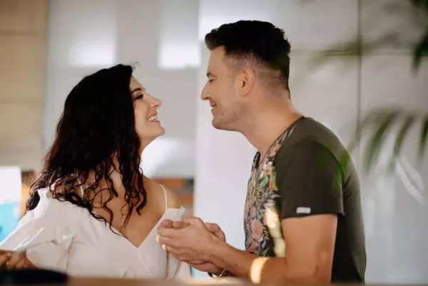 Sylwek Gazda – Power Play przyłapany w kuchni?! Gwiazdor disco polo przyrządził smaczne danie dla żony! 