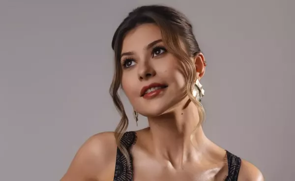 Tak wygląda Claudia Szponar. Młoda wokalistka disco polo pokazała bardzo DUŻO!