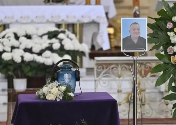 Tak wyglądał pogrzeb DJ Hazela. Symboliczny gest przy urnie poruszył całą Polskę! 