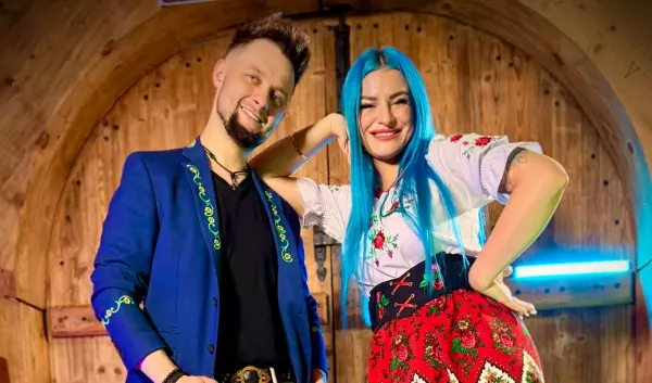 Takiego duetu w disco polo mało kto się spodziewał. Agbe i Kapela Roy łączą siły w utworze „Tulipan”
