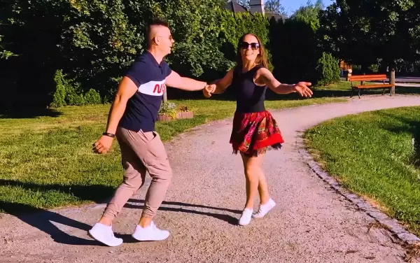 Ten klasyk zna cała Polska. Massive z gorącą premierą pt. "Kasia"!