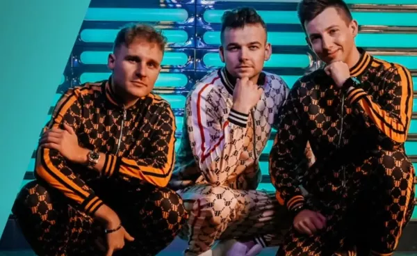 Ten utwór pokocha cała Polska?!To prawdziwe stare disco polo „Ruda„ brzmi znakomicie! 