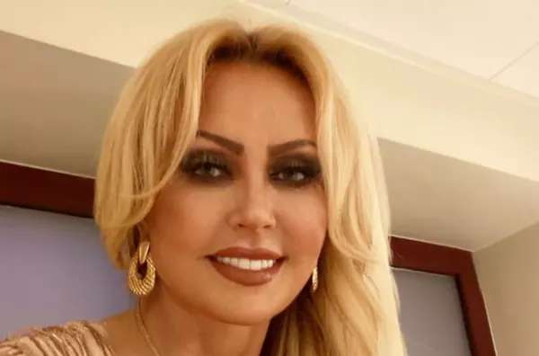 Teresa Werner zniewalającym dekoltem i uśmiechem na Instagramie. Królowa śląskich szlagierów czaruje fanów!