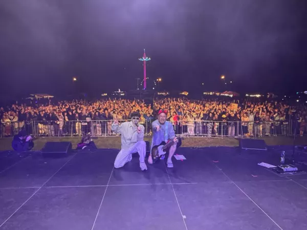 Tłumy na koncercie WonerS w Gryfowie Śląskim! Artysta rozgrzał publiczność utworem ”Daj mi serce”