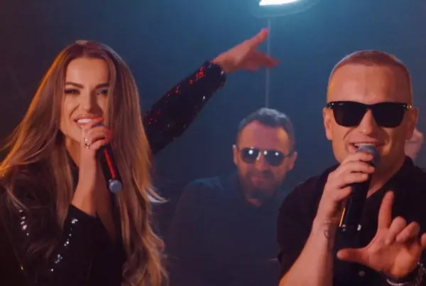 Tłumy śpiewały z Alexa & Fonzy! Zobaczcie nagranie z koncertu!