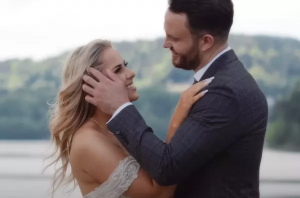 To hit disco polo na wesele? „Dziś jest wesele” bije rekordy popularności! Zespół To jest TO podbija YouTube i parkiety weselne