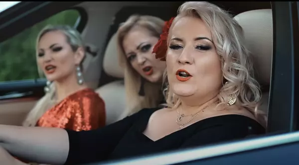 To trio przejdzie do historii disco polo?! Gorąca premiera pt. ”Nie będę Julią” od cudownych wokalistek! To swoisty hymn silnych i niezależnych kobiet!