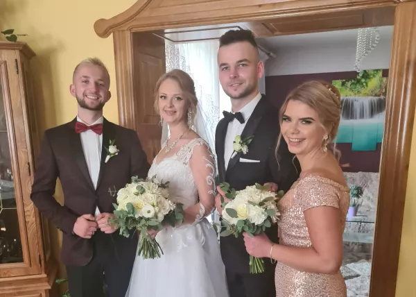 Tylko u nas! Znany gwiazdor disco polo z zespołu Menelaos wziął kilka godzin temu ślub! Mamy zdjęcia! Na uroczystości pojawili się koledzy z branży! 
