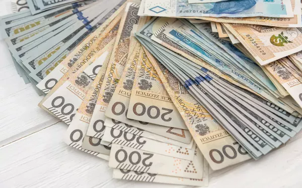 Uszkodzony Banknot – Co Dalej? Praktyczny Poradnik