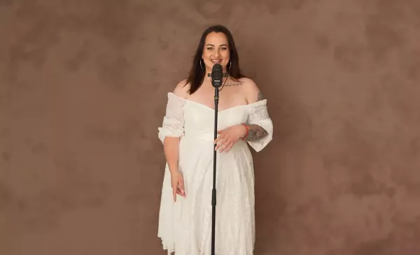 VIOLA powraca z hitem! „Nasza Gra„ już podbija TikToka - posłuchaj, zanim stanie się mega hitem!


