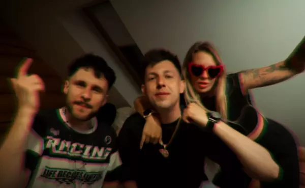 „Vixa” od Menelaos już jest! Nowy kawałek ma potencjał stać się największym imprezowym hitem tego roku