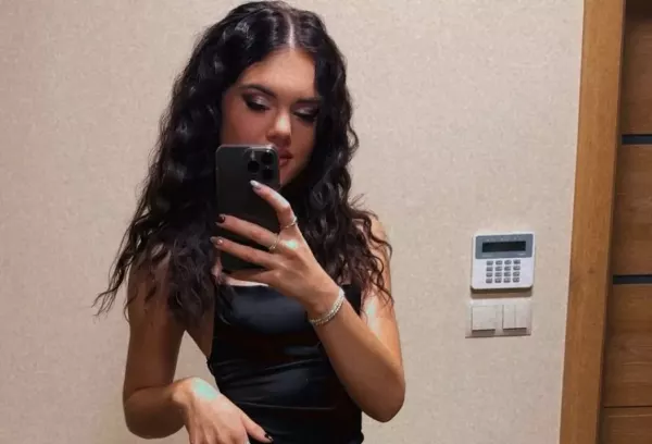 Internet patrzy tylko na Nią! Weronika Wiśniewska z Top Girls rozpaliła sieć zdjęciami! Młoda gwiazda disco polo podbija sieć