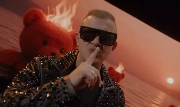 Wiemy, dlaczego Dawid Narożny odświeżył wielki hit disco polo pt. "Niewiara"! Inni nie mają prawa?