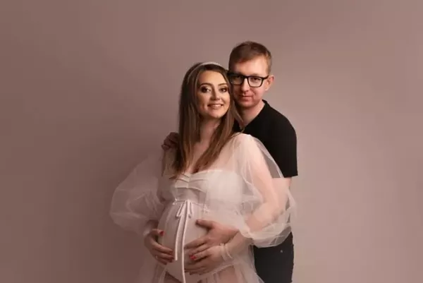 Wokalistka disco polo w zaawanasowanej ciąży! Gwiazda pokazała ciążowy brzuszek! [FOTO]