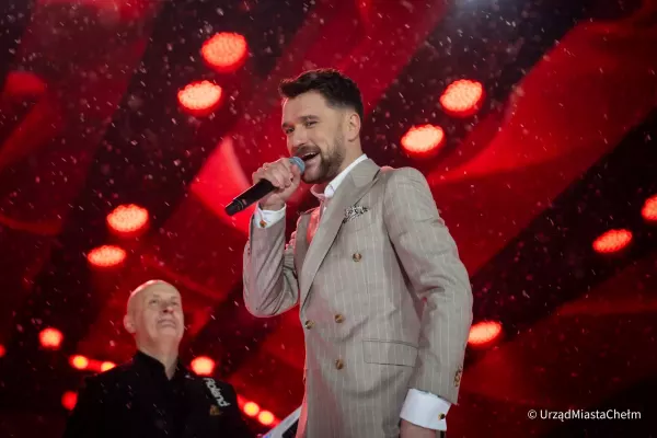 „Zakochane oczy” znów na scenie – Defis i Marcin Miller wystąpili w Wilnie | VIDEO