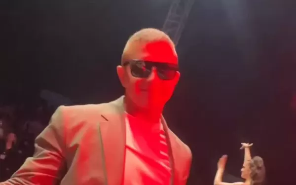 „Zawsze tam gdzie Ty” na koncercie Dawida Narożnego! Brzmi lepiej niż oryginał? 