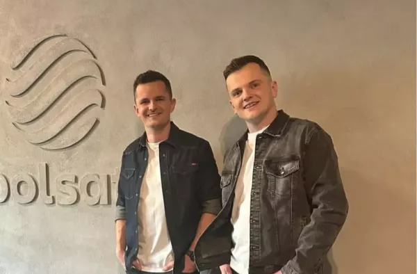 Zespół Max z Jankowej prezentuje nowość ”Diamentowe Oczy”! Zobacz jako pierwszy przedpremierę