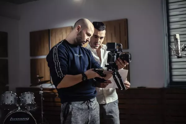 Znany wokalista disco polo zdradził ambitne plany na przyszłość! Artysta pracuje nad nowymi hitami! 