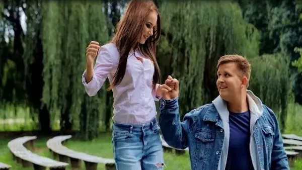 Bartosz Jagielski  - Piękna Dziewczyno
