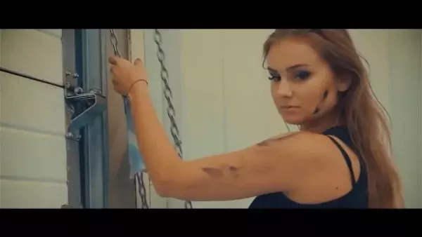 Never & SERVERdance - To banał, że tak mówię