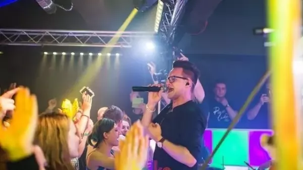 Oszałamiający występ grupy Playboys (Disco-Polo.info)