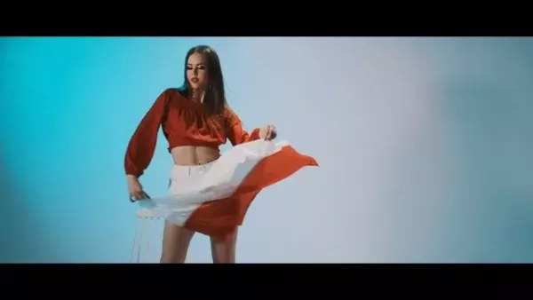 SuperNova - Polski chłopak dla polskiej dziewczyny