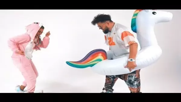 Groovebusterz - W Rytmie Serca