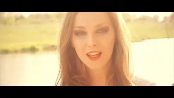 Kamila M - Ponieś mnie
