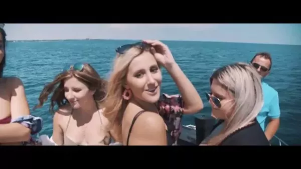 Millenium - Chce być zakochana