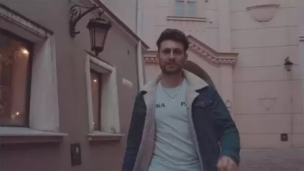 Pozytywnie albo Wcale - Ściana 