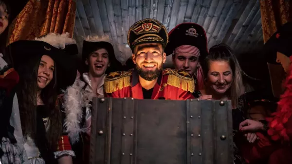 Capitan Folk - Hulaj, hulaj