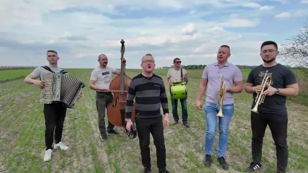 Kapela NieTAKTowni - Marynarka Akustycznie