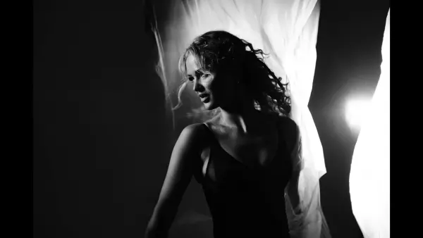 Magdalena Bandolko - No More Drama