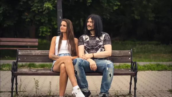 Paweł Mosiołek - Rozmowa dwóch ogni