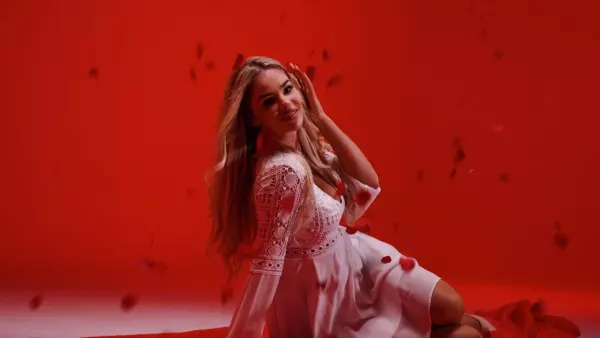 ShanteL - Czerwone Róże