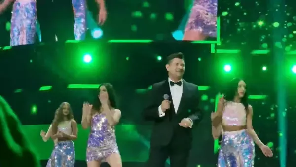 Zenon Martyniuk - Przez Twe Oczy Zielone Łódź disco fest 2022