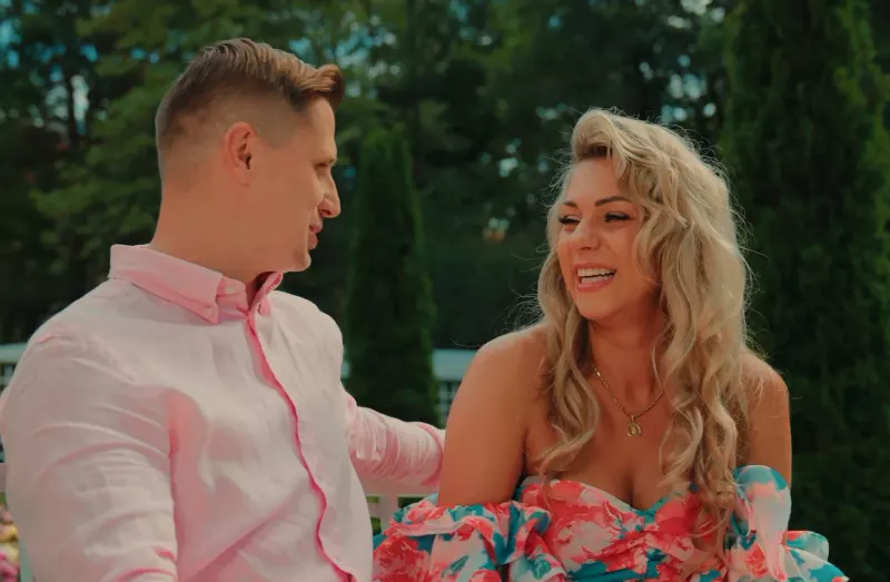 Adam Chrola z gorącą premierą „Na zawsze Ty". Klasyczne disco polo o miłości na całe życie