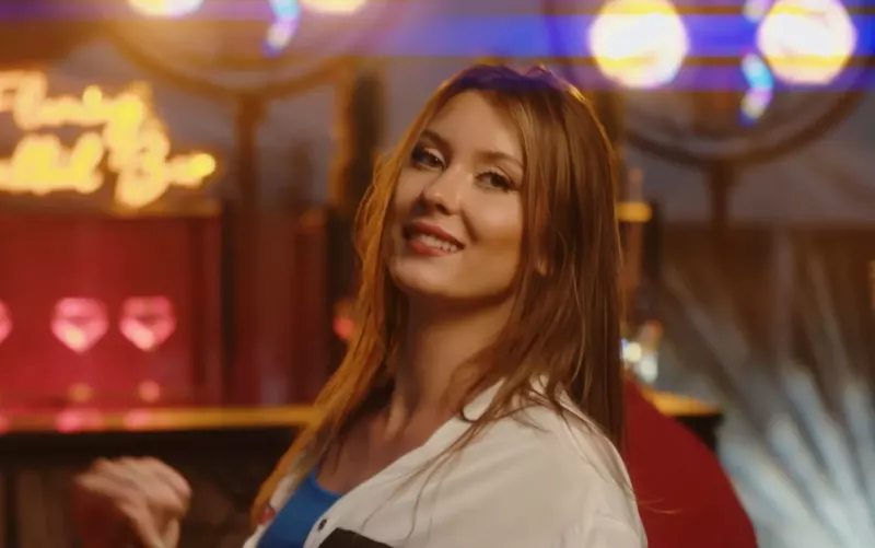 Cała sieć nuci ten refren. „Ananas" Dejwa wjechał na wakacyjne imprezy z hukiem!