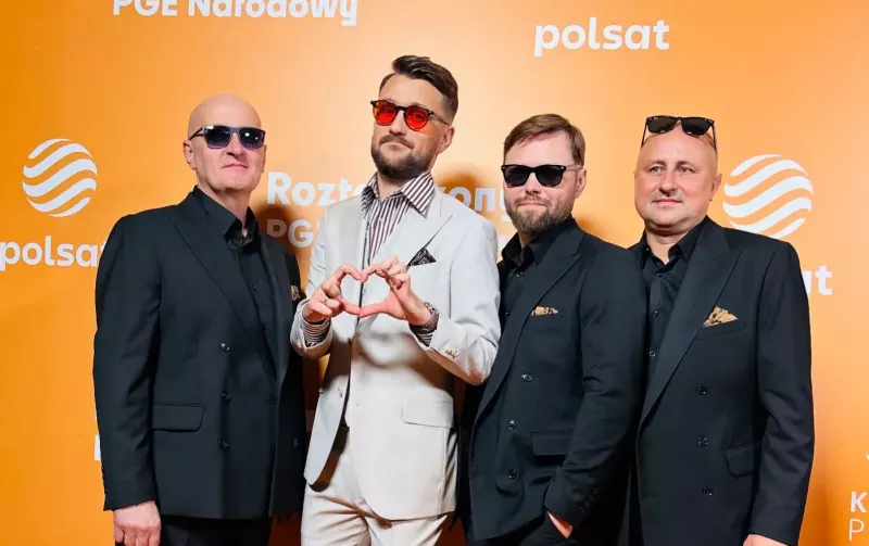 Defis na Roztańczonym PGE Narodowym 2026. Muzycy zdradzili, co zagrają 10 października na stadionie w Warszawie