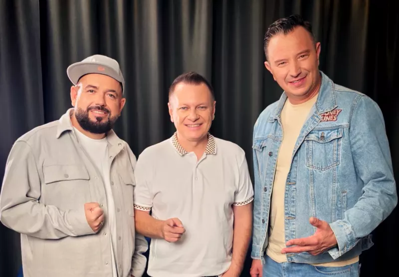 Long & Junior i Robert Klatt przyłapani razem. Ta fotka rozpętała plotki o wspólnej imprezie
